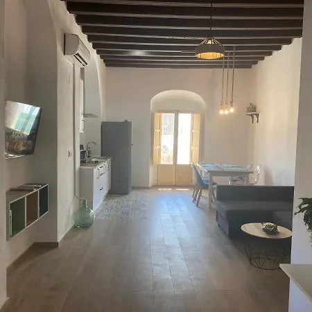 La Vendimia Apartment *